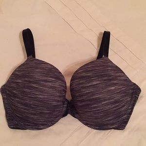 Victoria Secret Pink 36 D push up bra